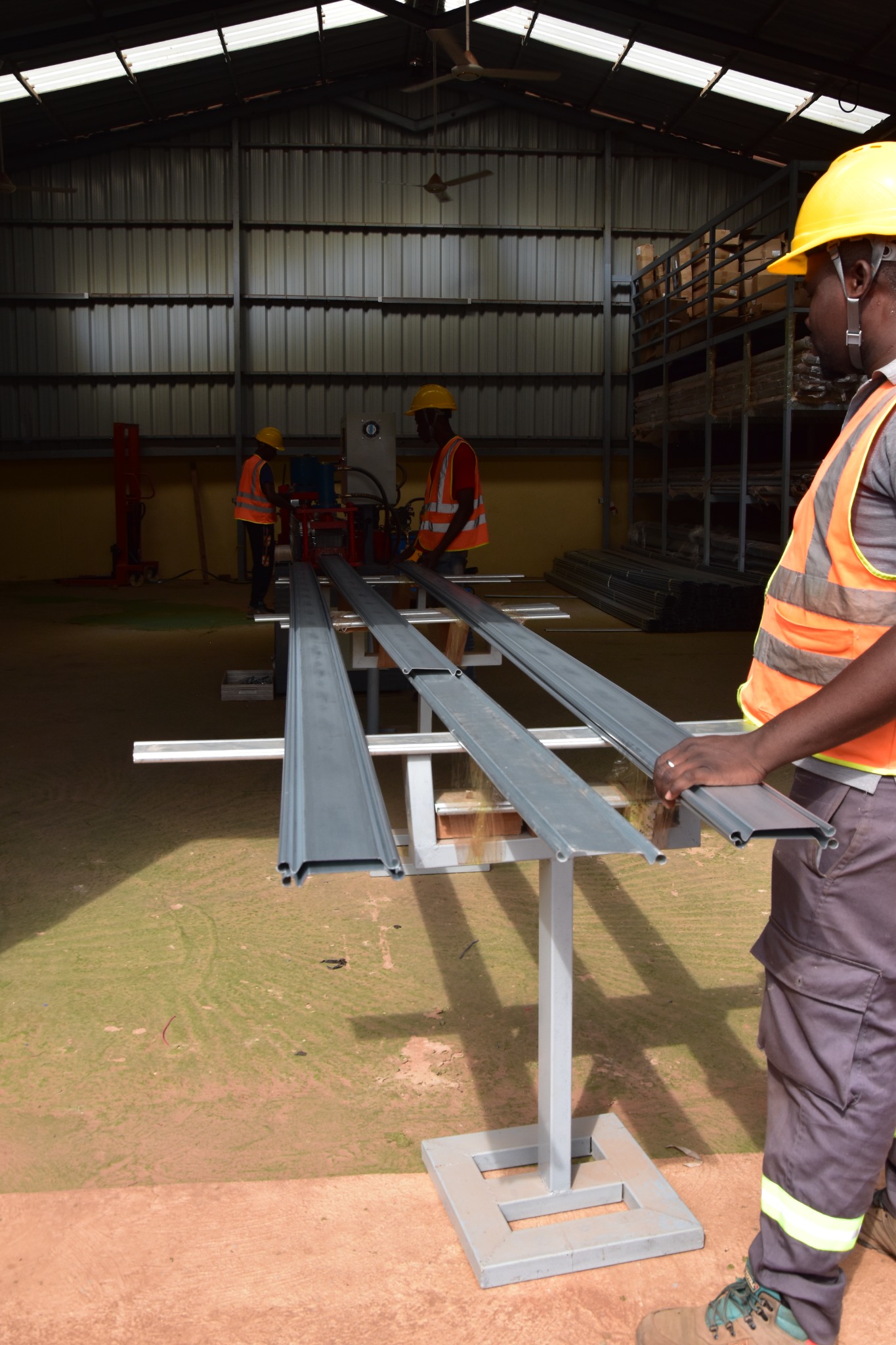 Inspection des profilés après fabrication